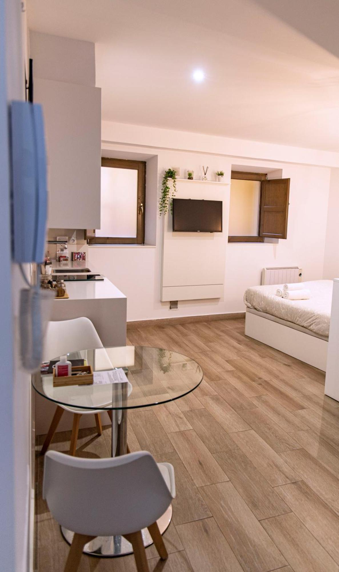 Belia A.T. Apartment Caceres Ngoại thất bức ảnh