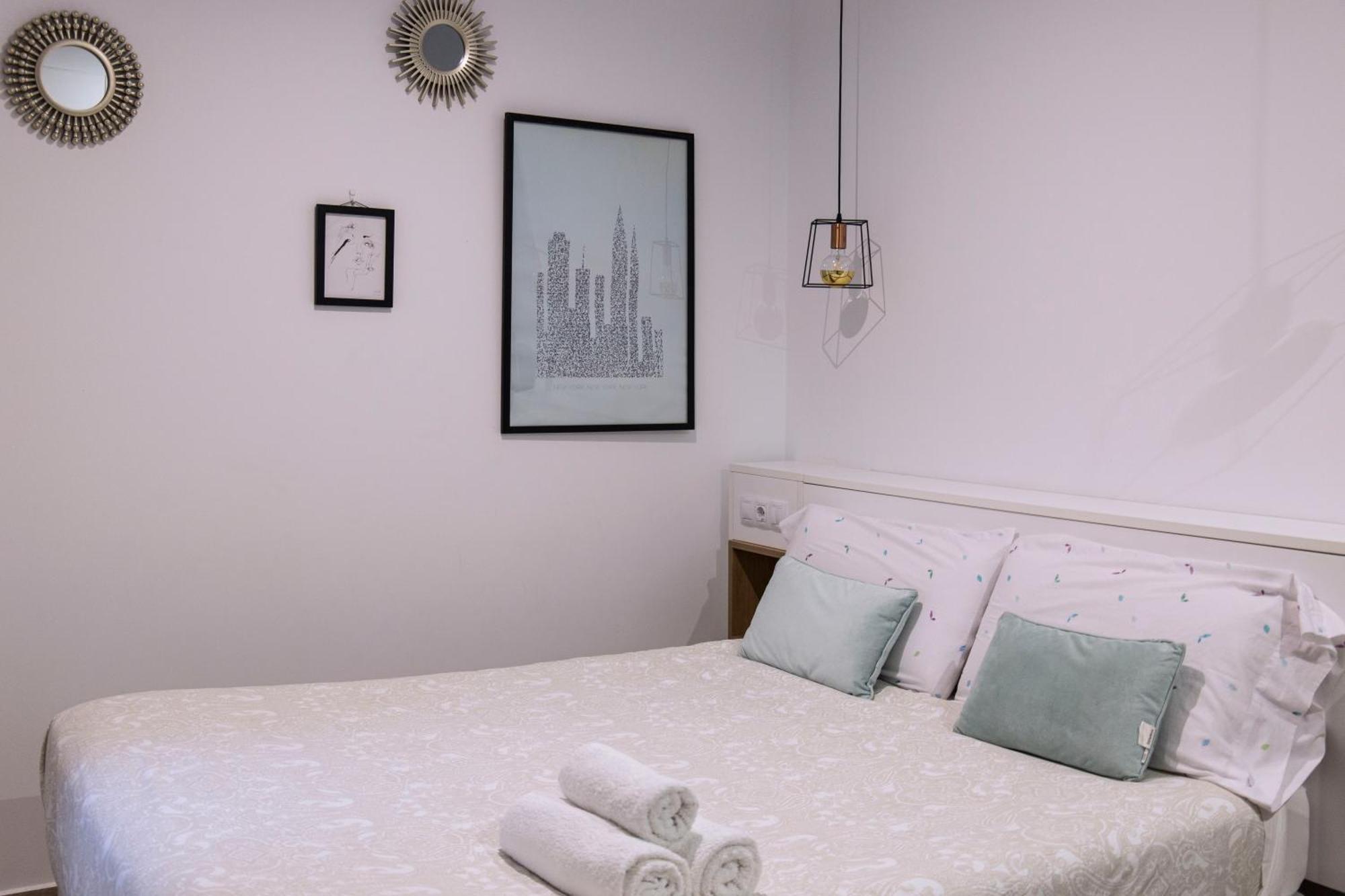 Belia A.T. Apartment Caceres Ngoại thất bức ảnh
