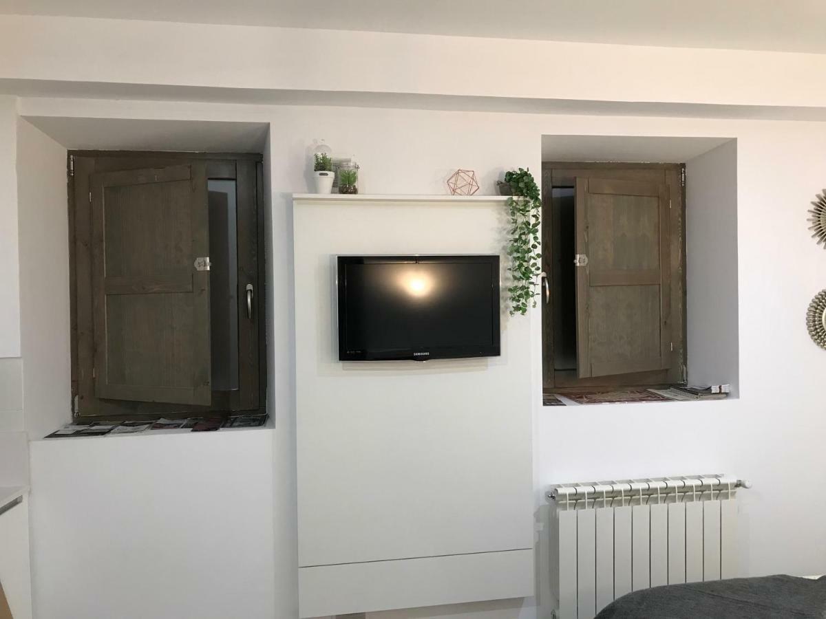 Belia A.T. Apartment Caceres Ngoại thất bức ảnh